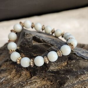 NWOT Very light blue Beaded stretch bracelet